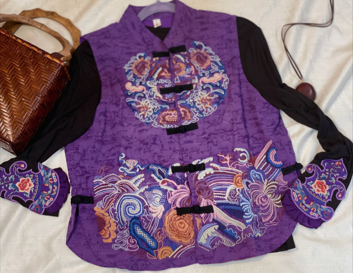 Exquisite Purple Cotton-Linen Vest and Black Bottoming Shirt Set in Oriental Style for Women