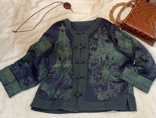 Emerald Elegance: Dark Green Cotton-Silk Coat with Embroidery